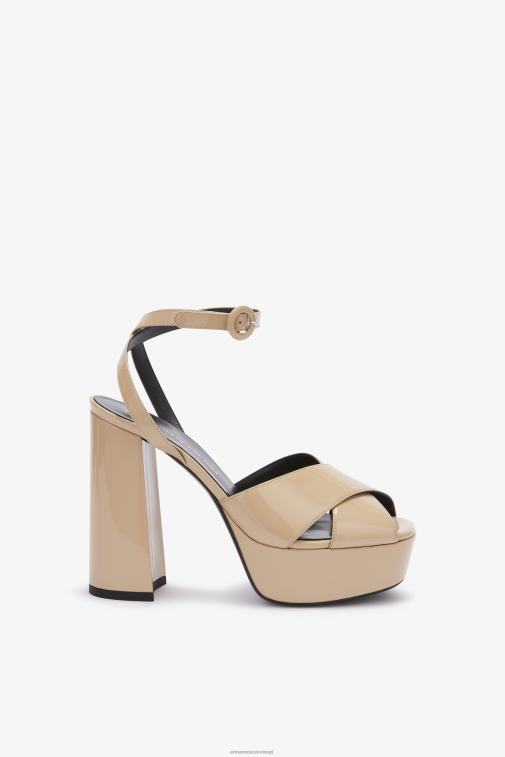 kobiety Ermanno Scervino beżowy sandały z lakierowanej skóry LN28V168