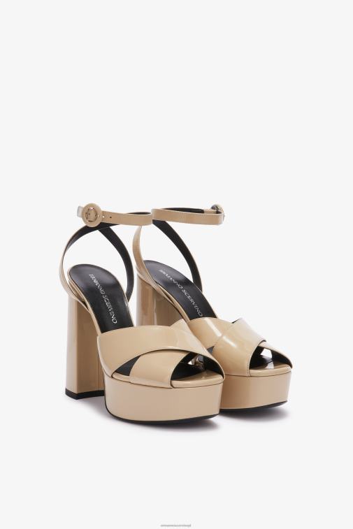 kobiety Ermanno Scervino beżowy sandały z lakierowanej skóry LN28V168