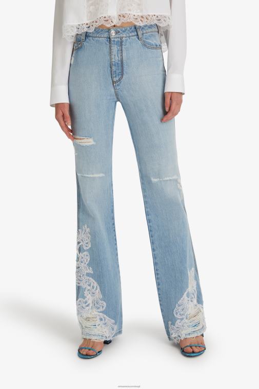 kobiety Ermanno Scervino niebieski zdobione koronką dżinsy typu bootcut LN28V110